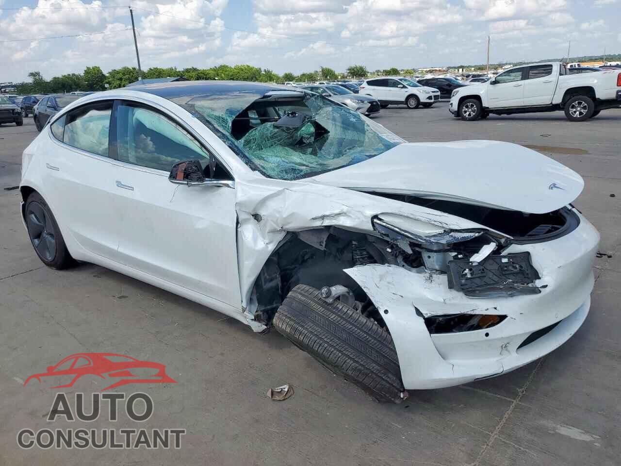 TESLA MODEL 3 2019 - 5YJ3E1EB3KF211440