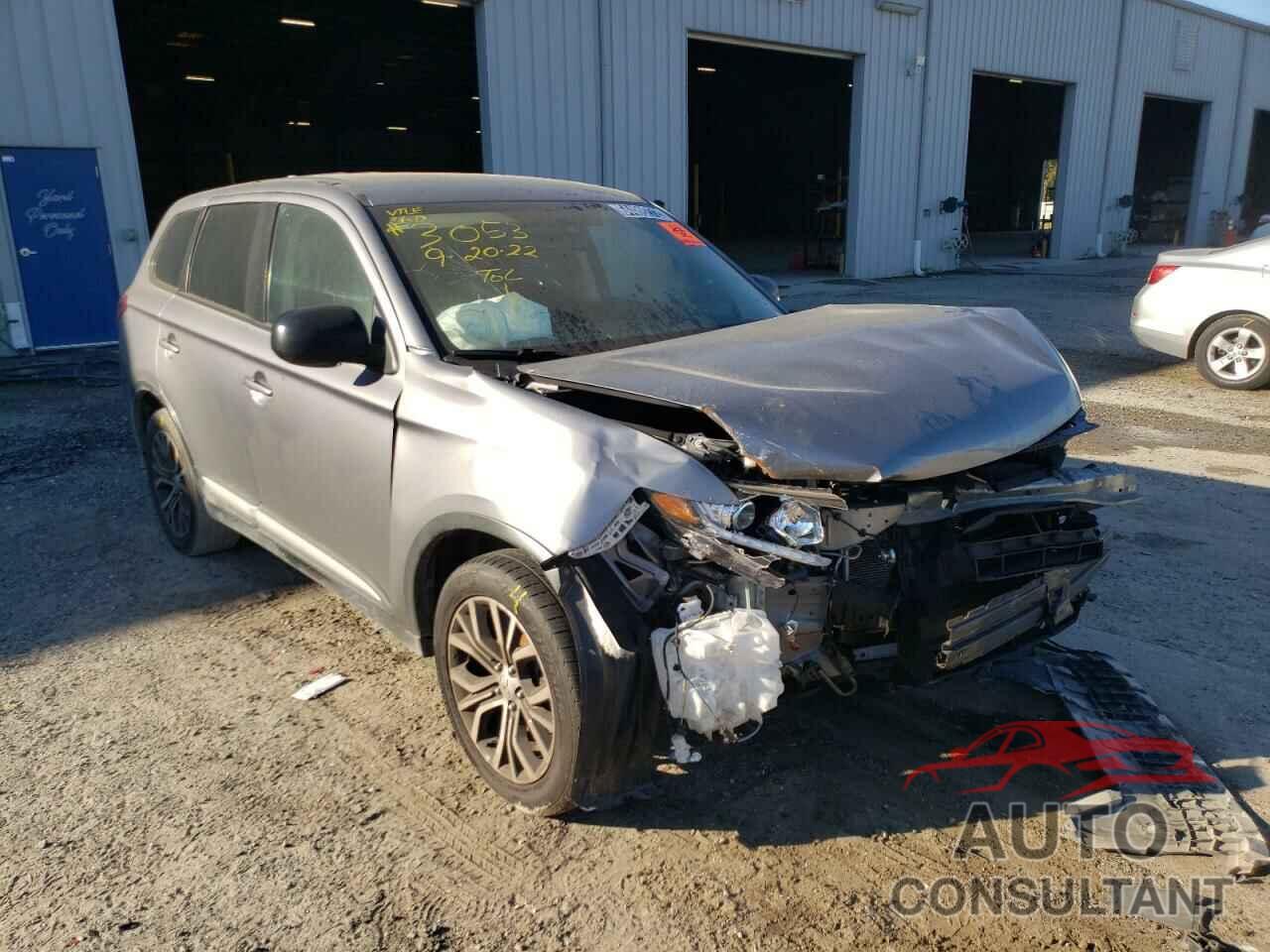 MITSUBISHI OUTLANDER 2018 - JA4AD2A30JJ004990