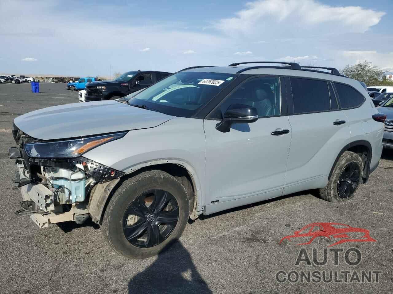TOYOTA HIGHLANDER 2024 - 5TDKBRCH7RS604504