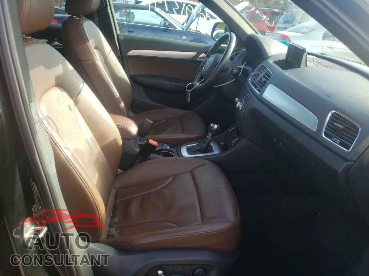 AUDI Q3 2017 - WA1JCCFS2HR002436