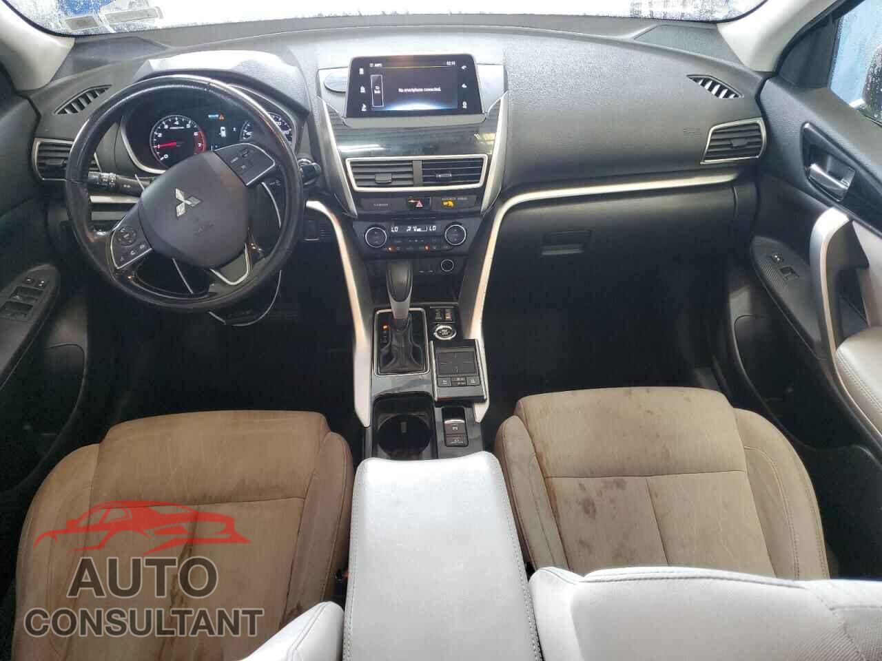 MITSUBISHI ECLIPSE 2018 - JA4AT5AA7JZ043306