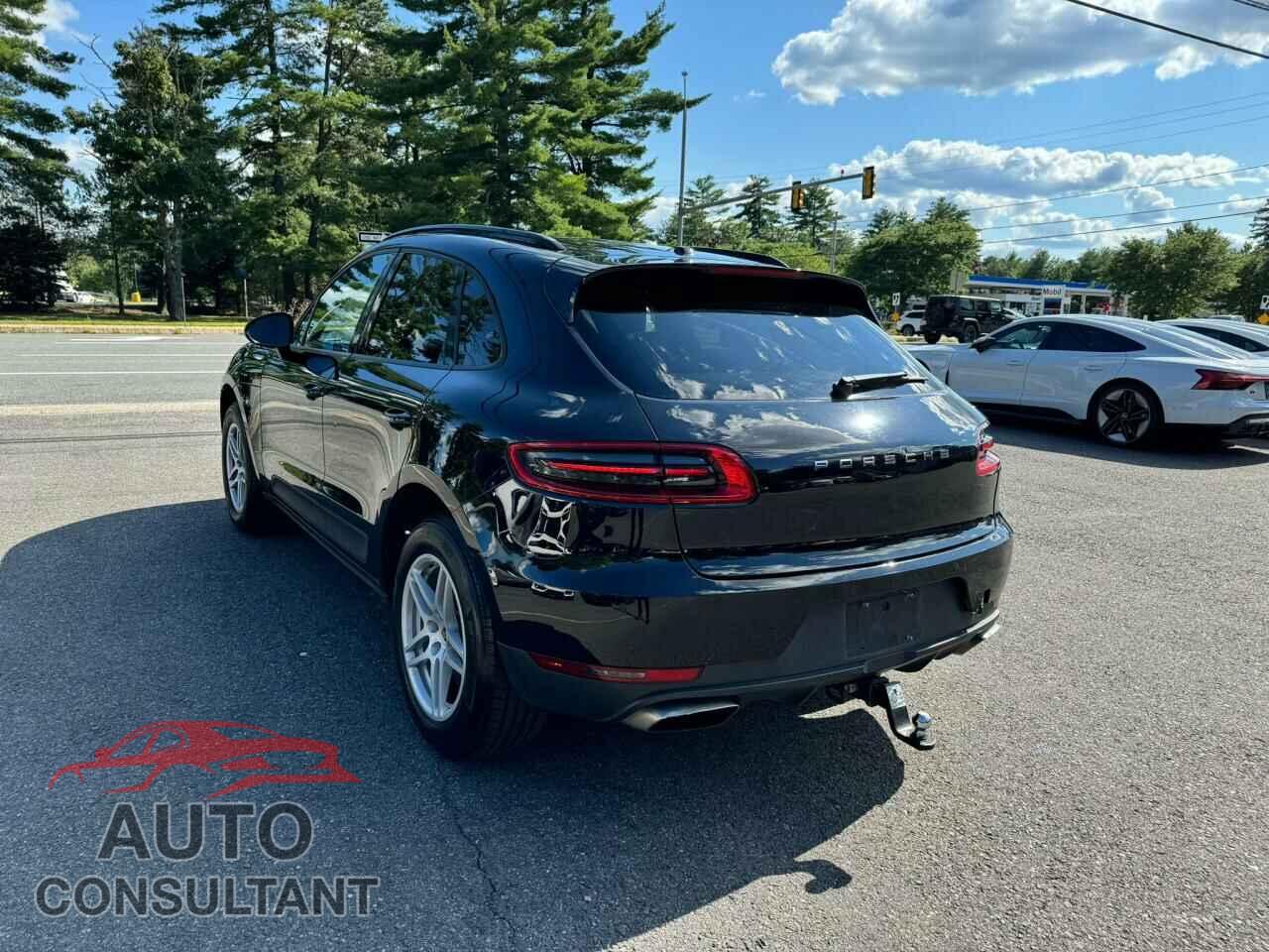 PORSCHE MACAN 2018 - WP1AA2A55JLB14971