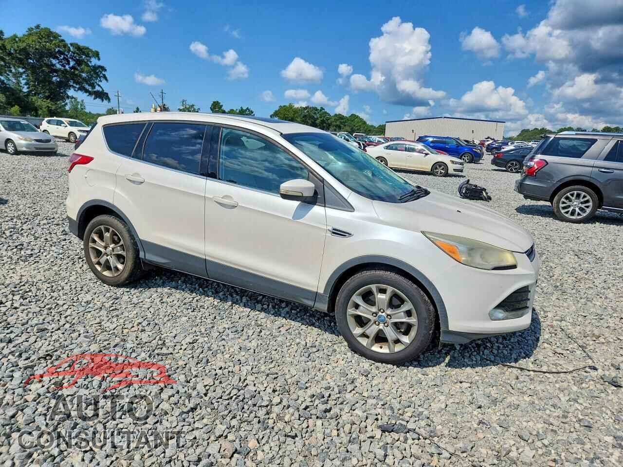 FORD ESCAPE 2013 - 1FMCU0H96DUA87109