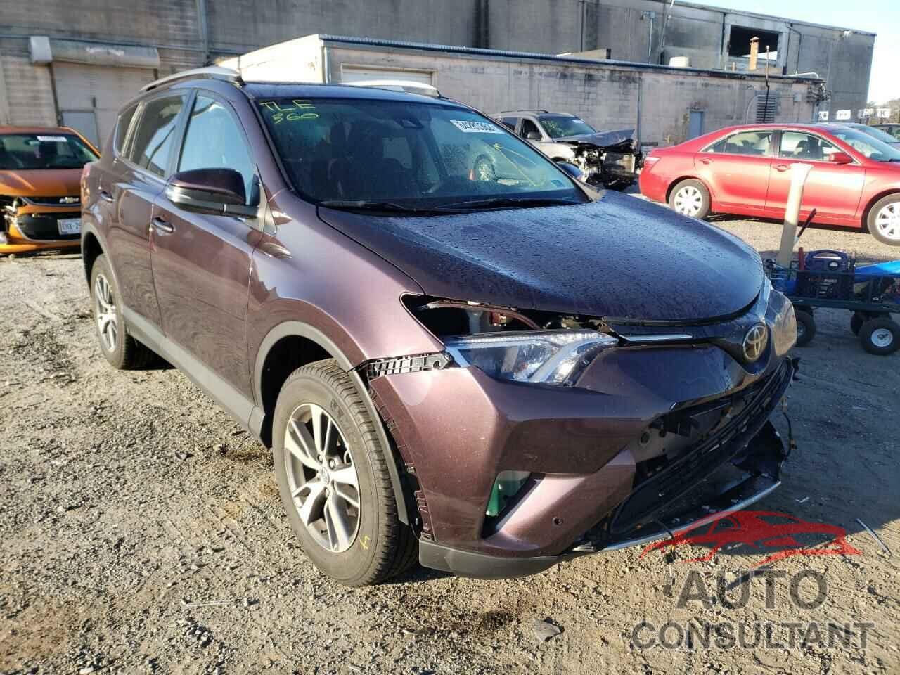 TOYOTA RAV4 2018 - 2T3RFREV7JW741127