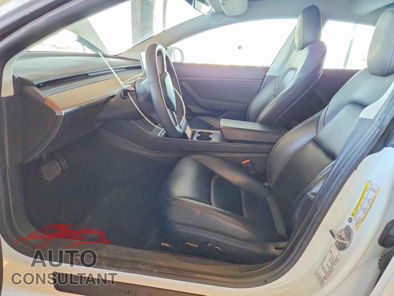 TESLA MODEL 3 2021 - 5YJ3E1EA7MF942821