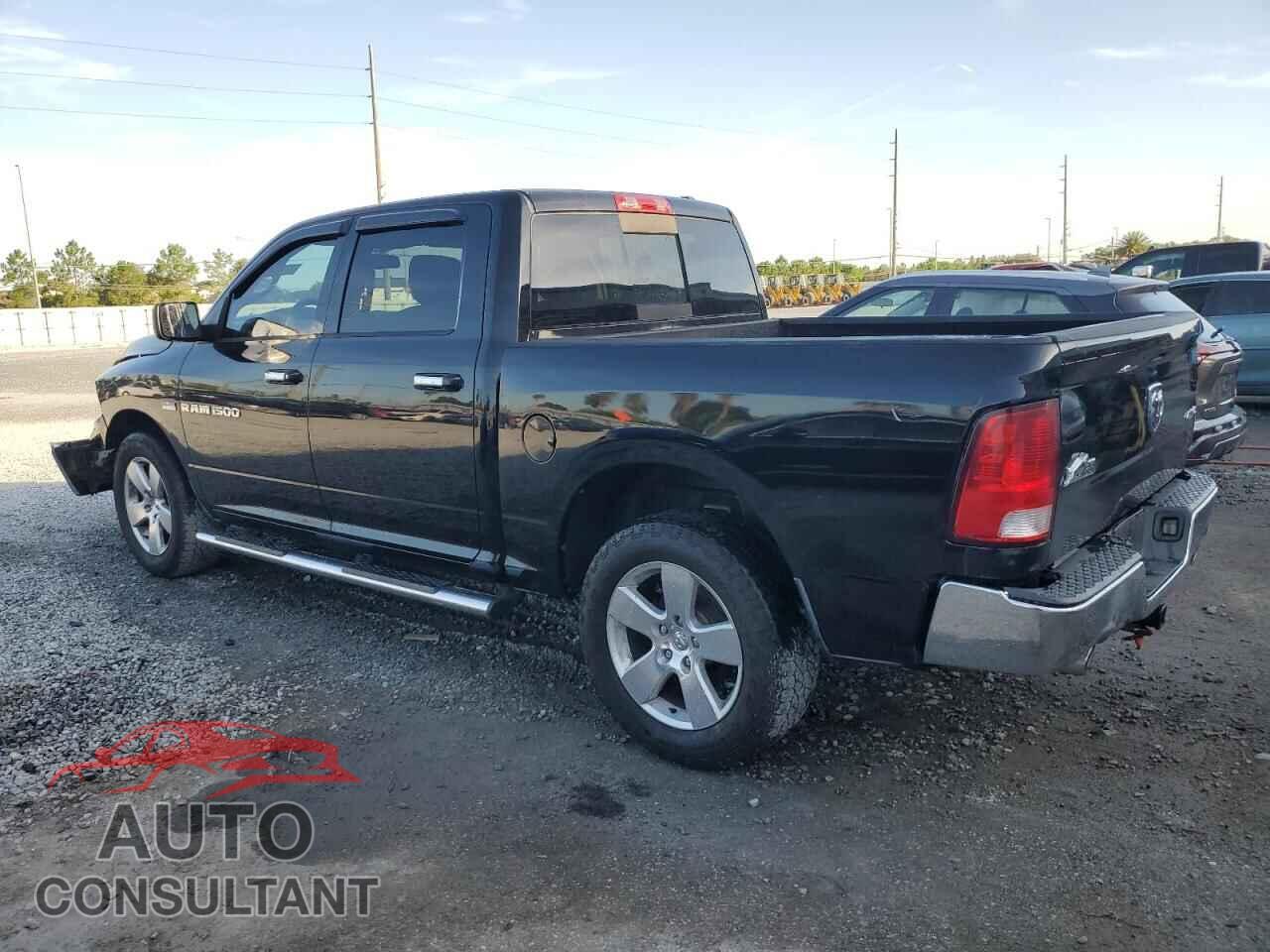 DODGE RAM 1500 2012 - 1C6RD7LT8CS339194