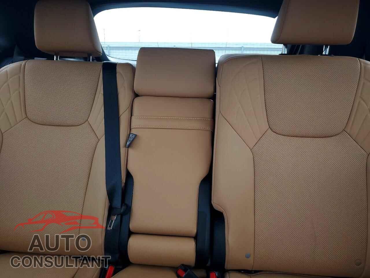 LEXUS UNKNOWN 2025 - 2T2BBMCA7SC072574