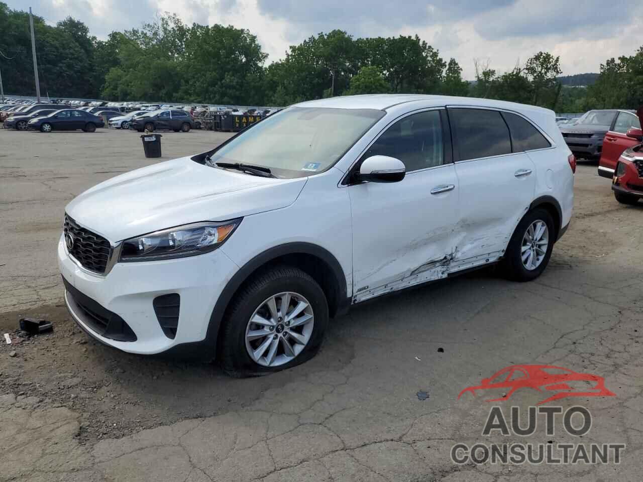 KIA SORENTO 2019 - 5XYPGDA55KG481209