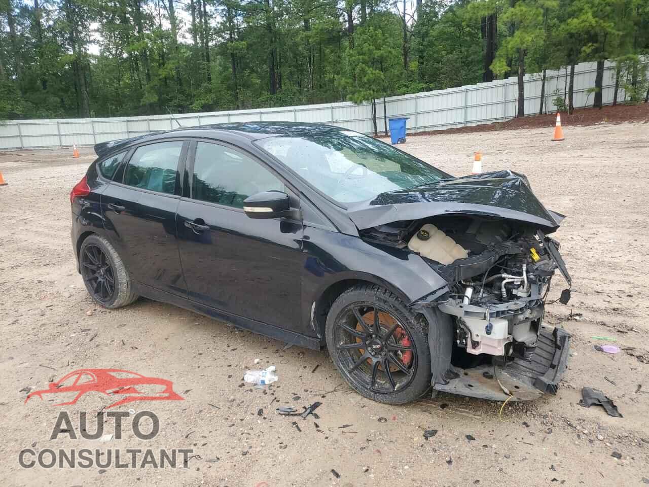 FORD FOCUS 2017 - 1FADP3L99HL258137