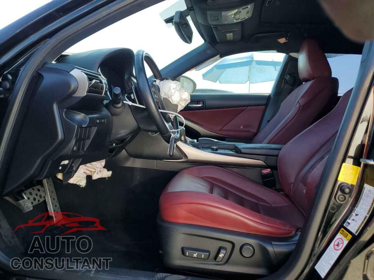 LEXUS IS 2015 - JTHBF1D23F5052547