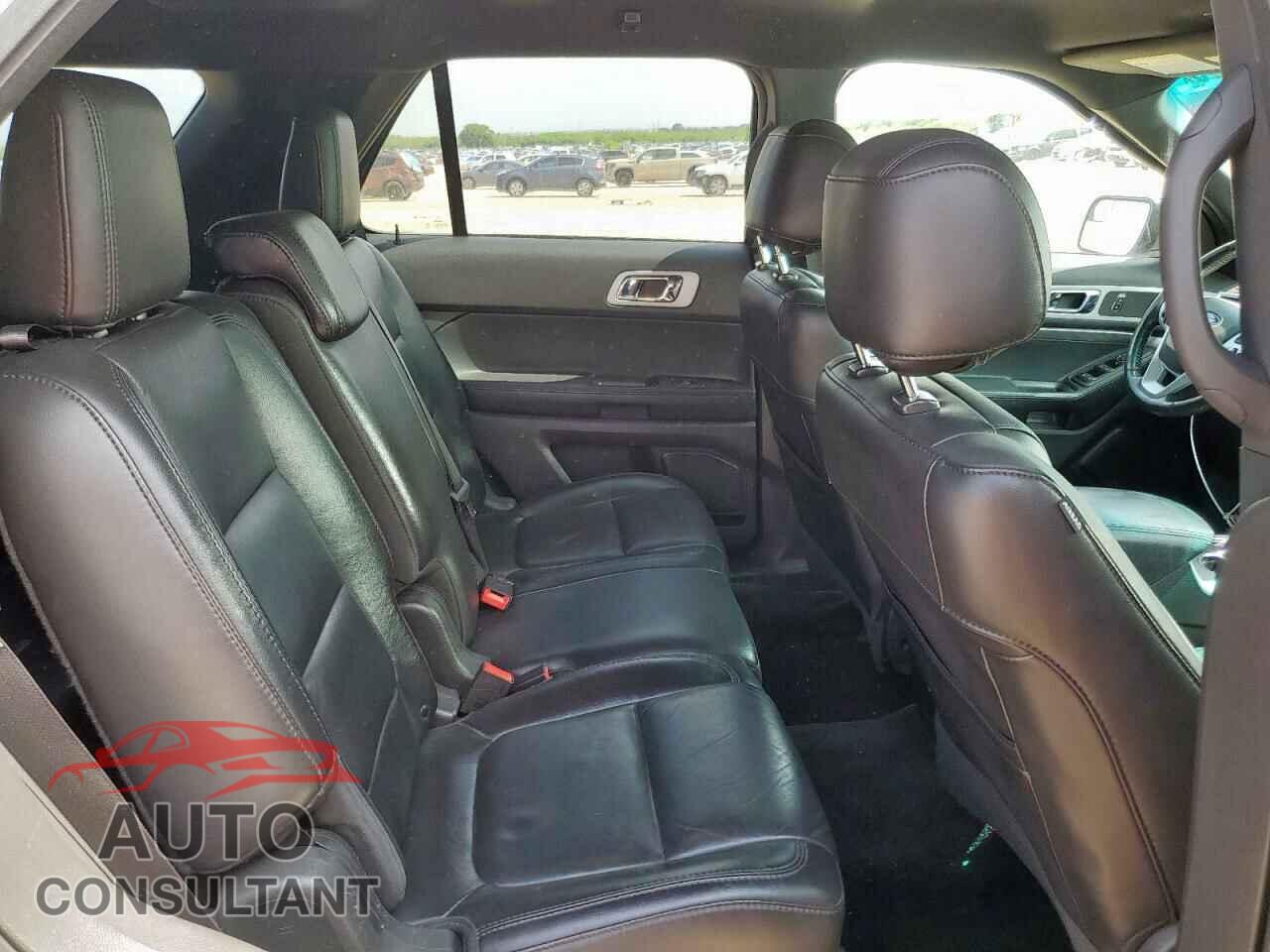 FORD EXPLORER 2014 - 1FM5K7D85EGB00033