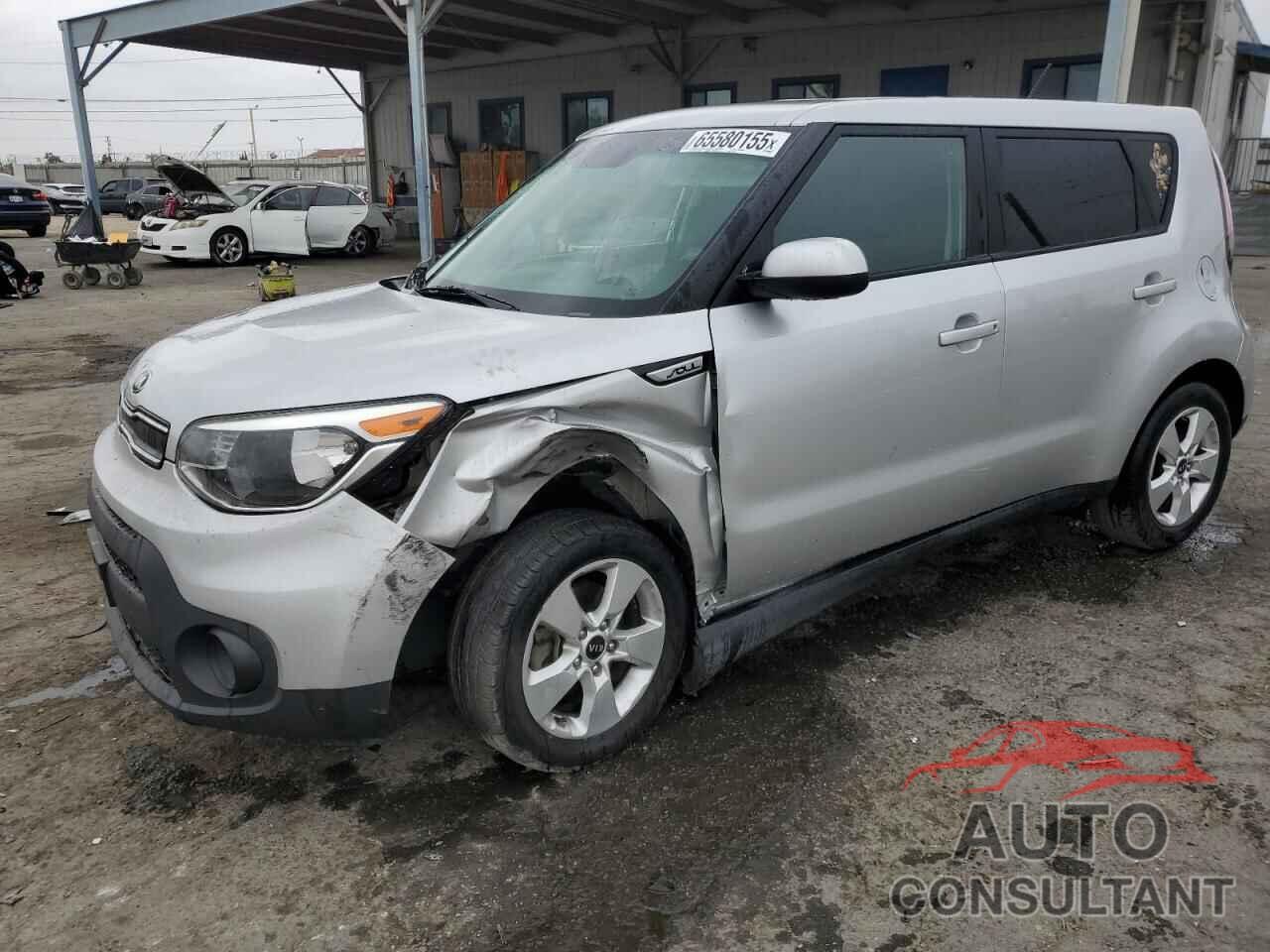 KIA SOUL 2018 - KNDJN2A2XJ7596017
