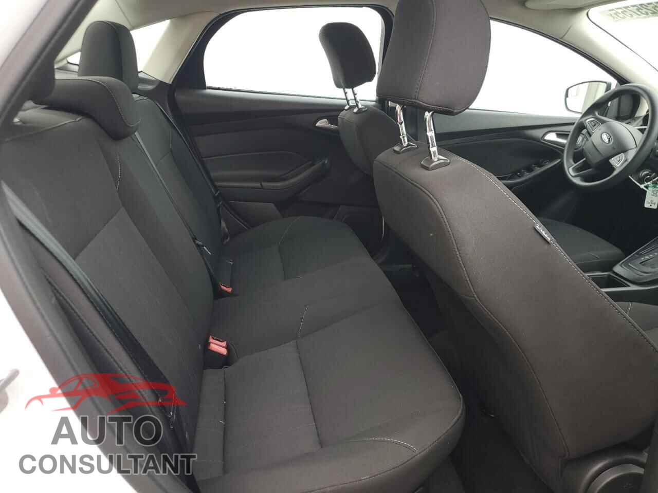 FORD FOCUS 2016 - 1FADP3F23GL346243