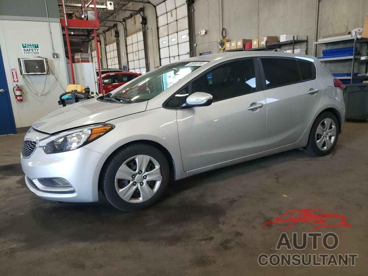 KIA FORTE 2016 - KNAFK5A84G5593703