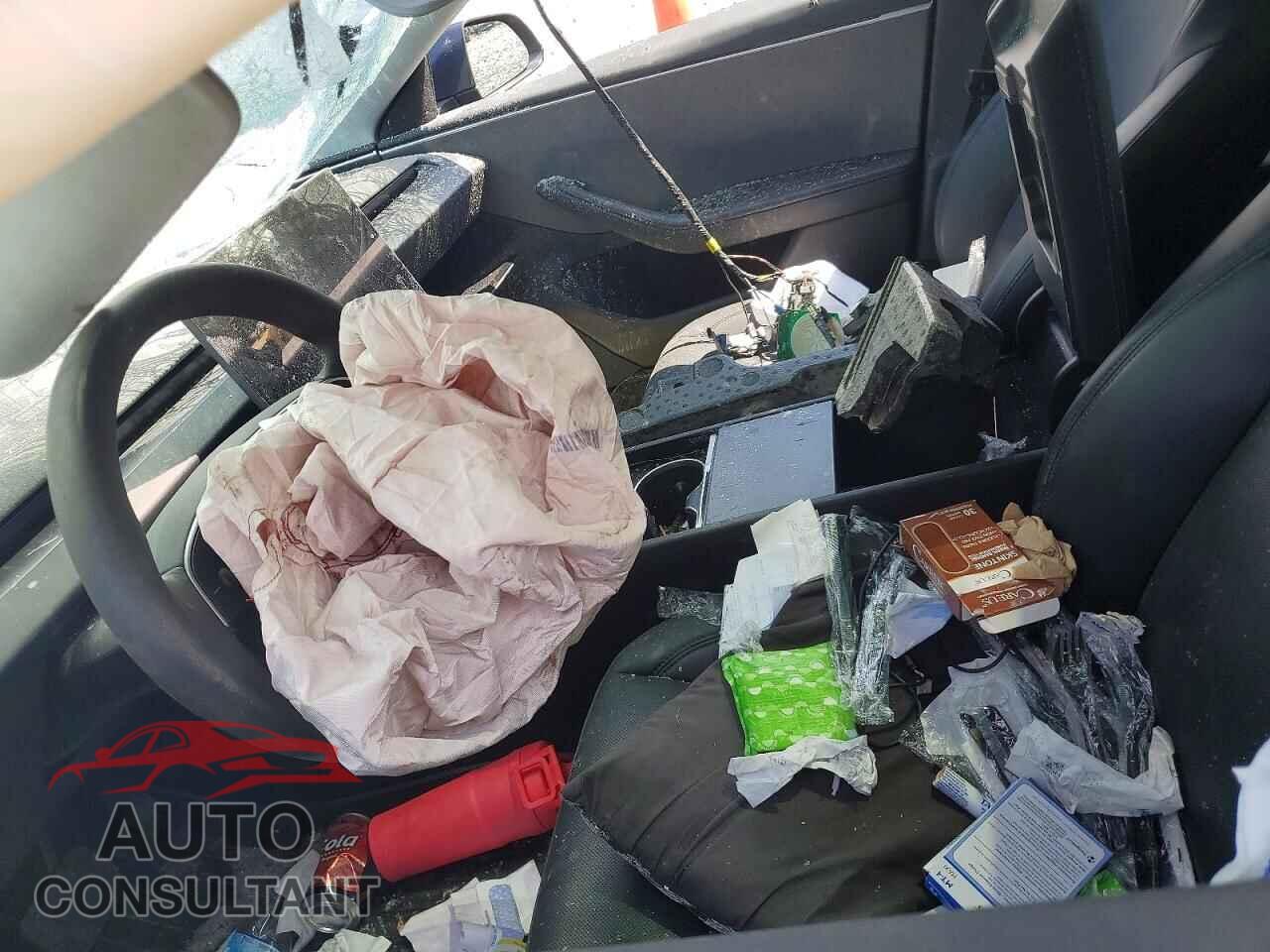 TESLA MODEL 3 2025 - 5YJ3E1EA6SF024278