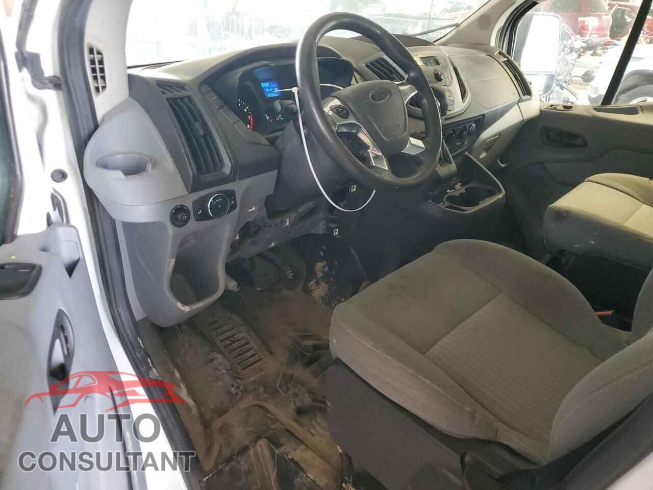 FORD TRANSIT 2015 - 1FTNR1ZM8FKB20102