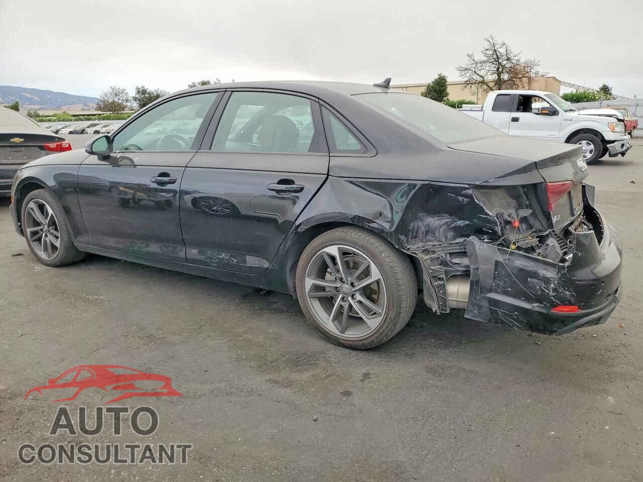 AUDI A4 2019 - WAUGMAF42KN013614