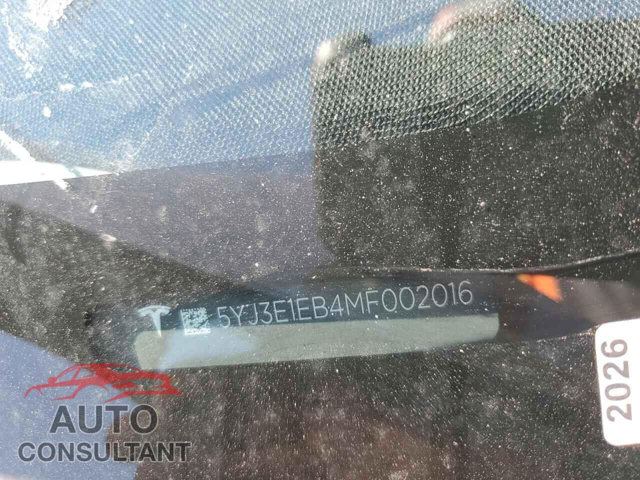TESLA MODEL 3 2021 - 5YJ3E1EB4MF002016