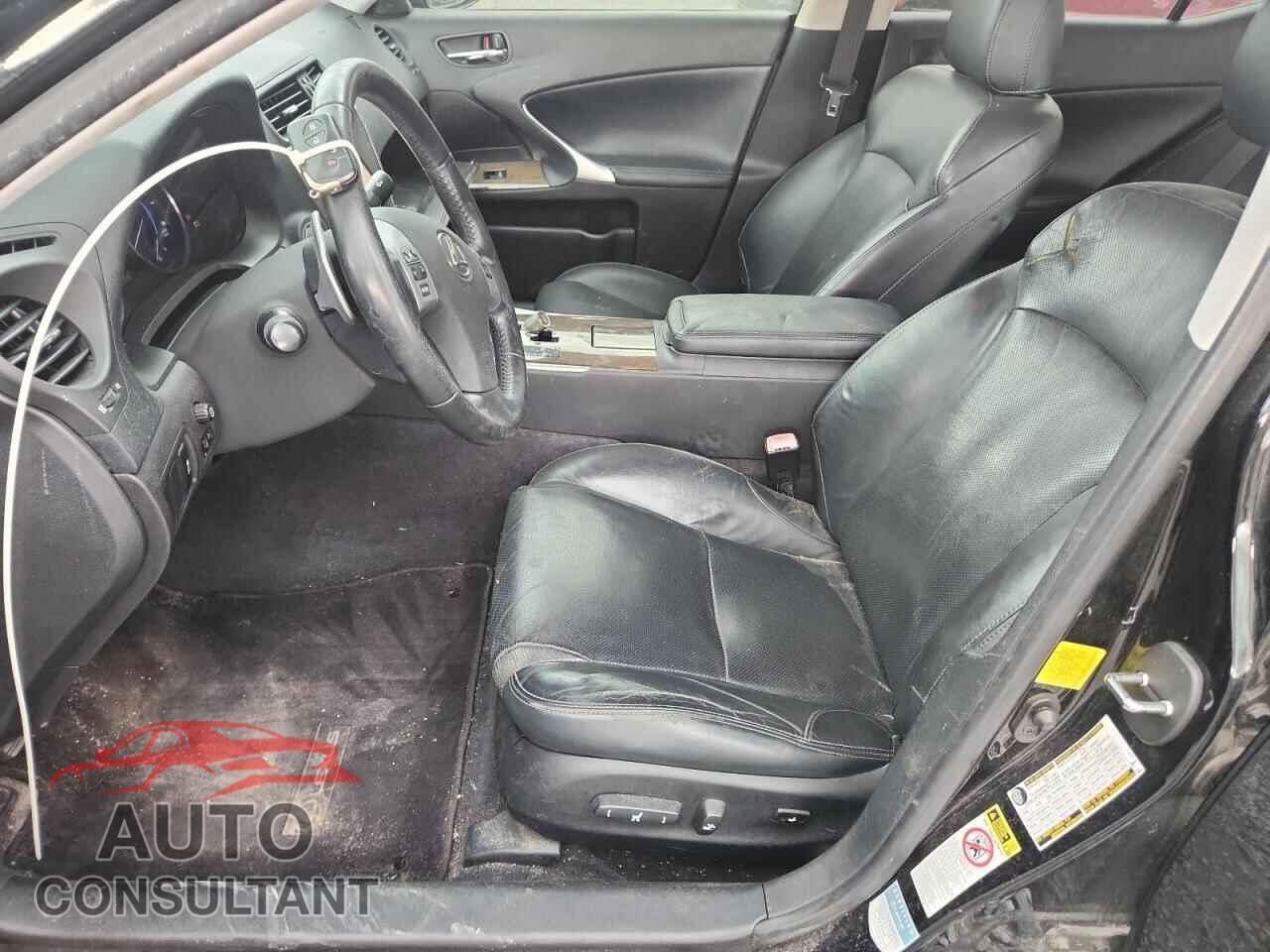 LEXUS IS 2012 - JTHBF5C22C5168360