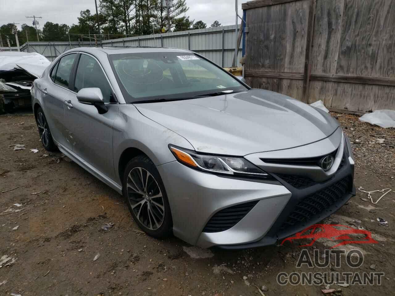 TOYOTA CAMRY 2019 - 4T1B11HK4JU065912
