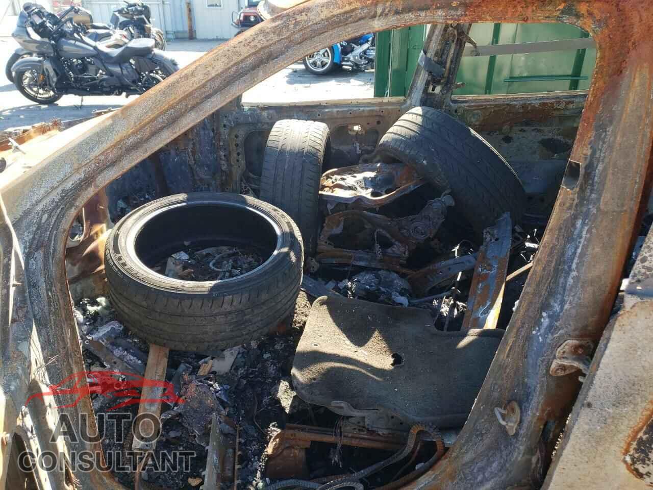 DODGE DURANGO 2018 - 1C4RDJDG7JC213567