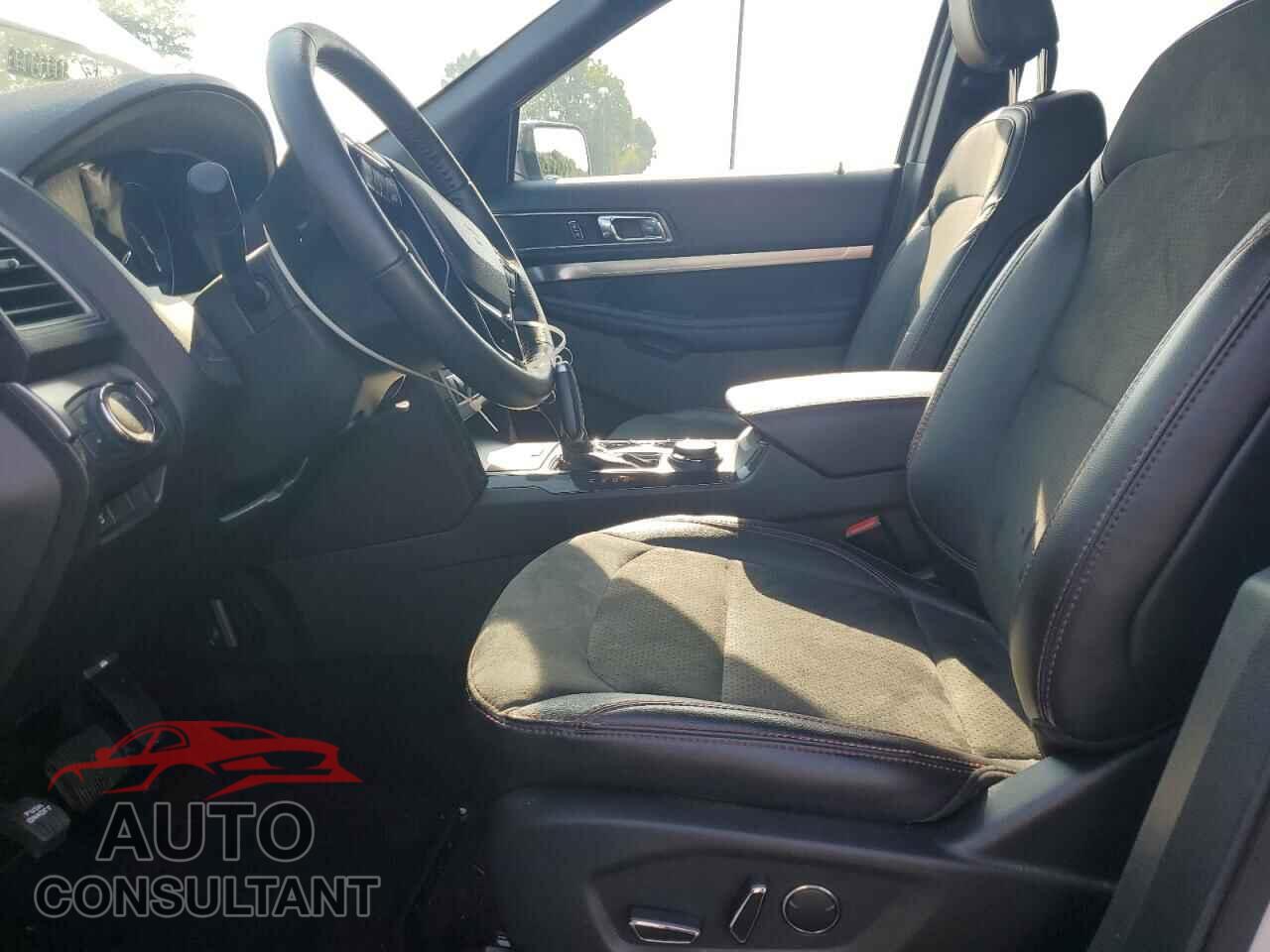 FORD EXPLORER 2018 - 1FM5K8D82JGB82674