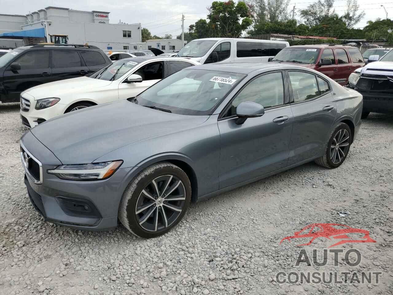 VOLVO S60 2021 - 7JR102FK8MG093244