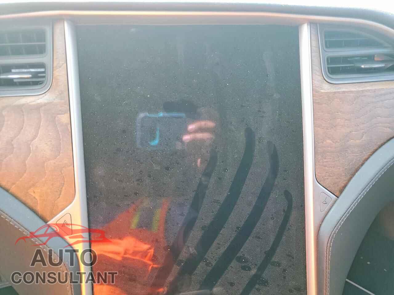 TESLA MODEL S 2020 - 5YJSA1E29LF385263