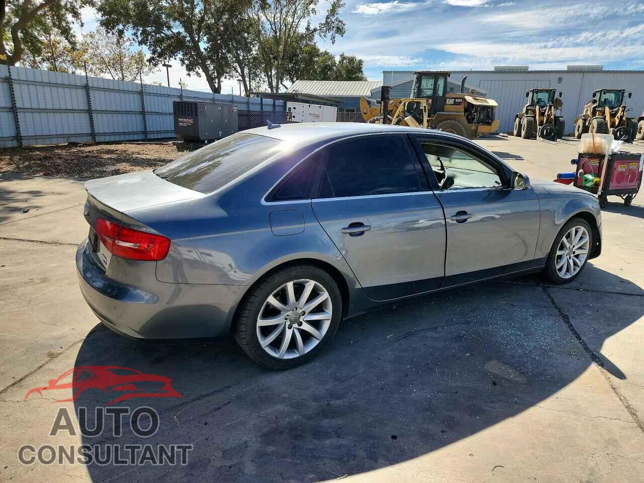 AUDI A4 2013 - WAUFFAFL9DN014355