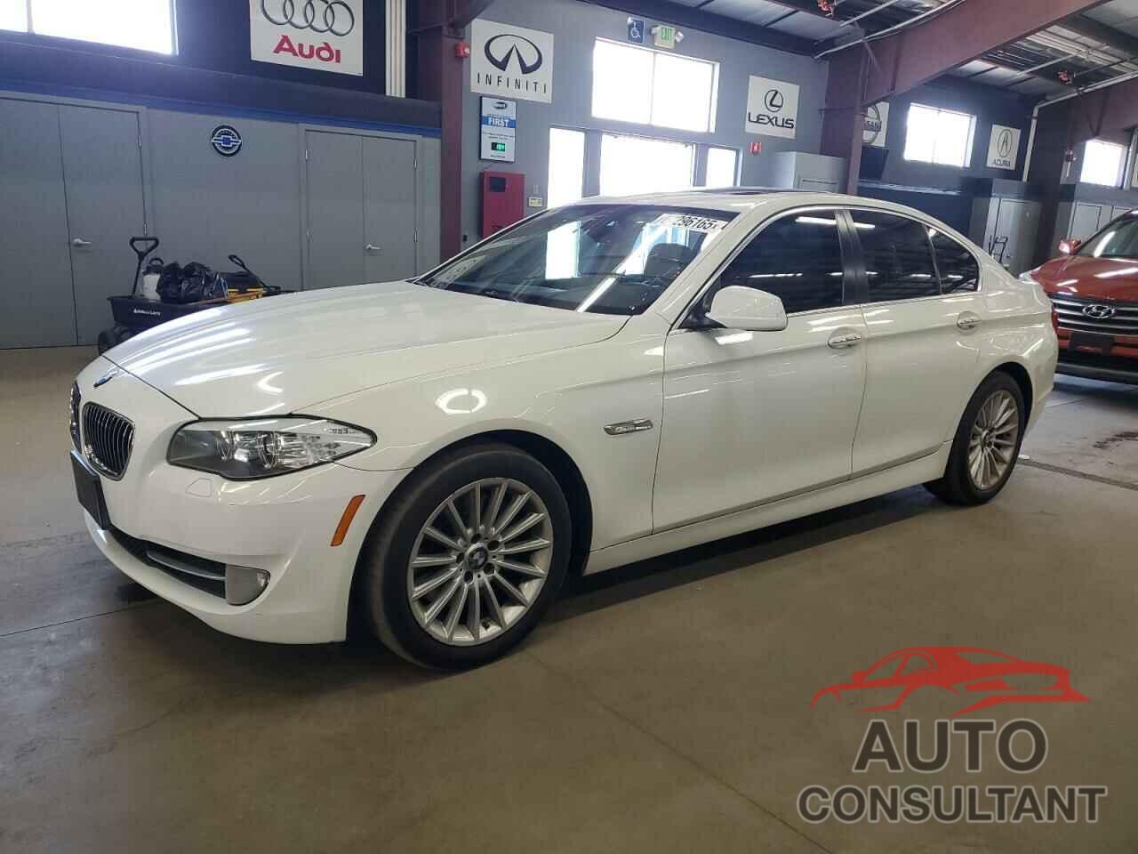 BMW 5 SERIES 2013 - WBAFU7C56DDU66719