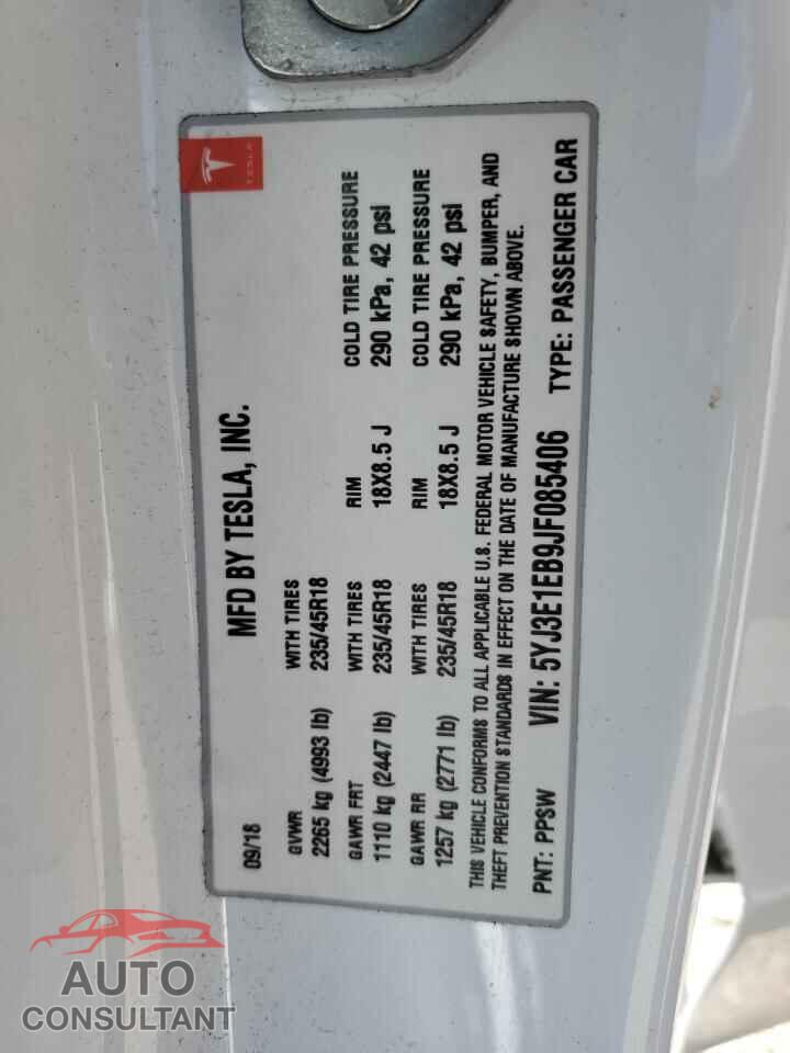 TESLA MODEL 3 2018 - 5YJ3E1EB9JF085406