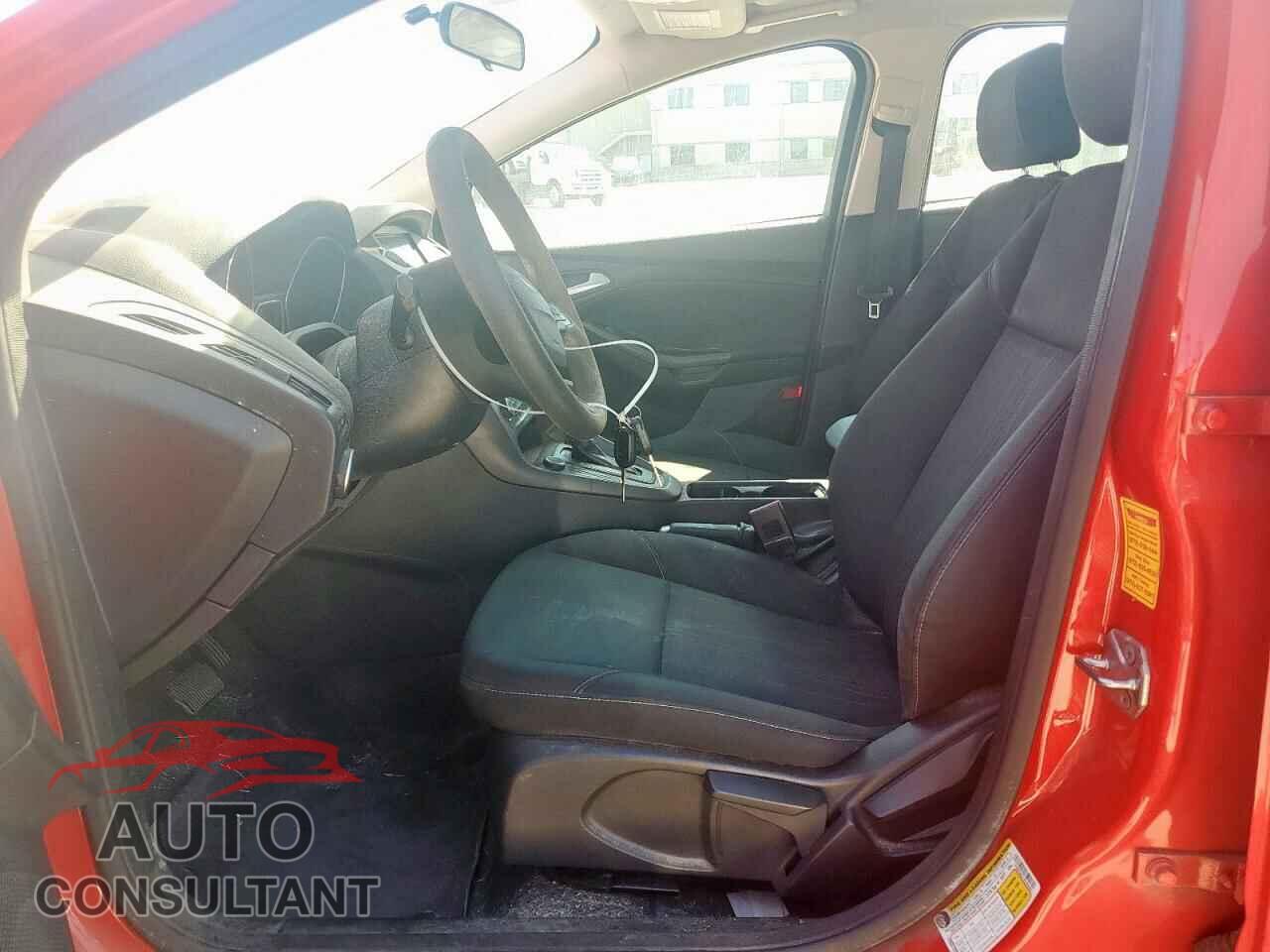 FORD FOCUS 2017 - 1FADP3M21HL204963