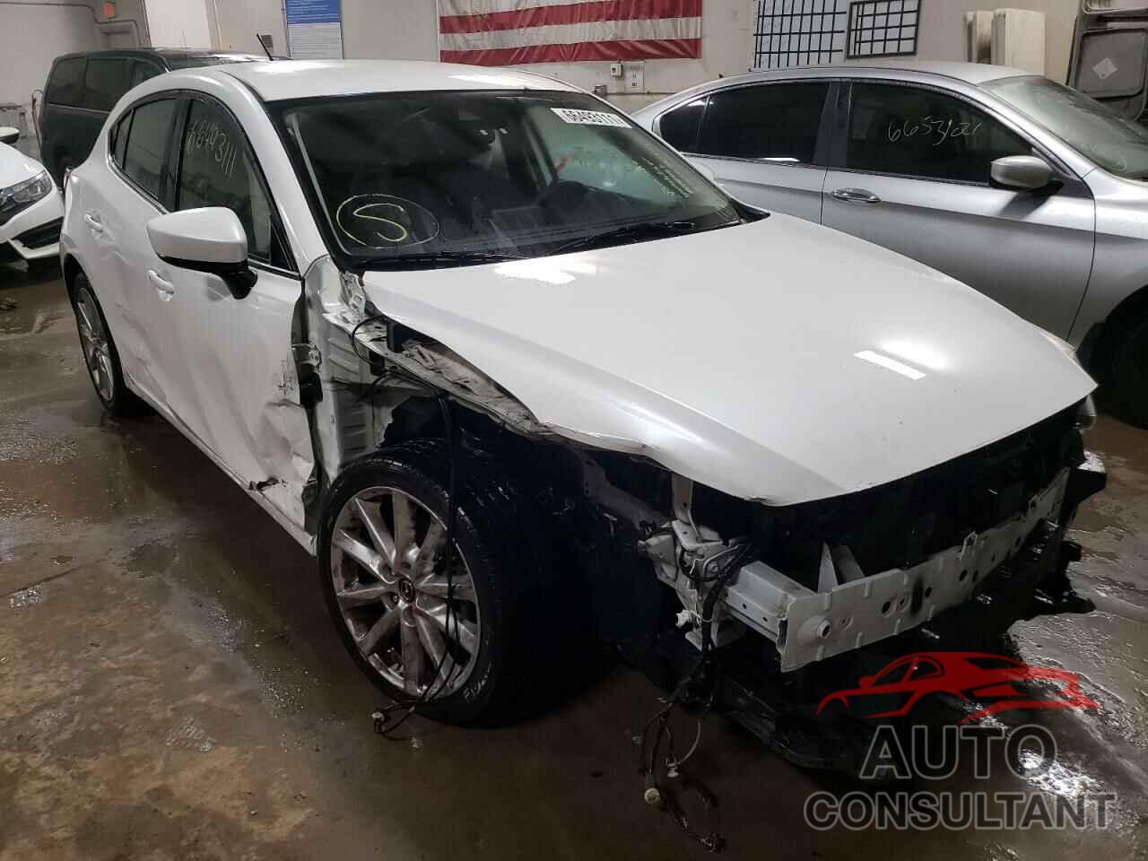 MAZDA 3 2017 - 3MZBN1L71HM117732