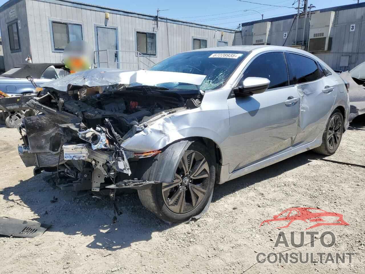 HONDA CIVIC 2017 - SHHFK7H51HU424327
