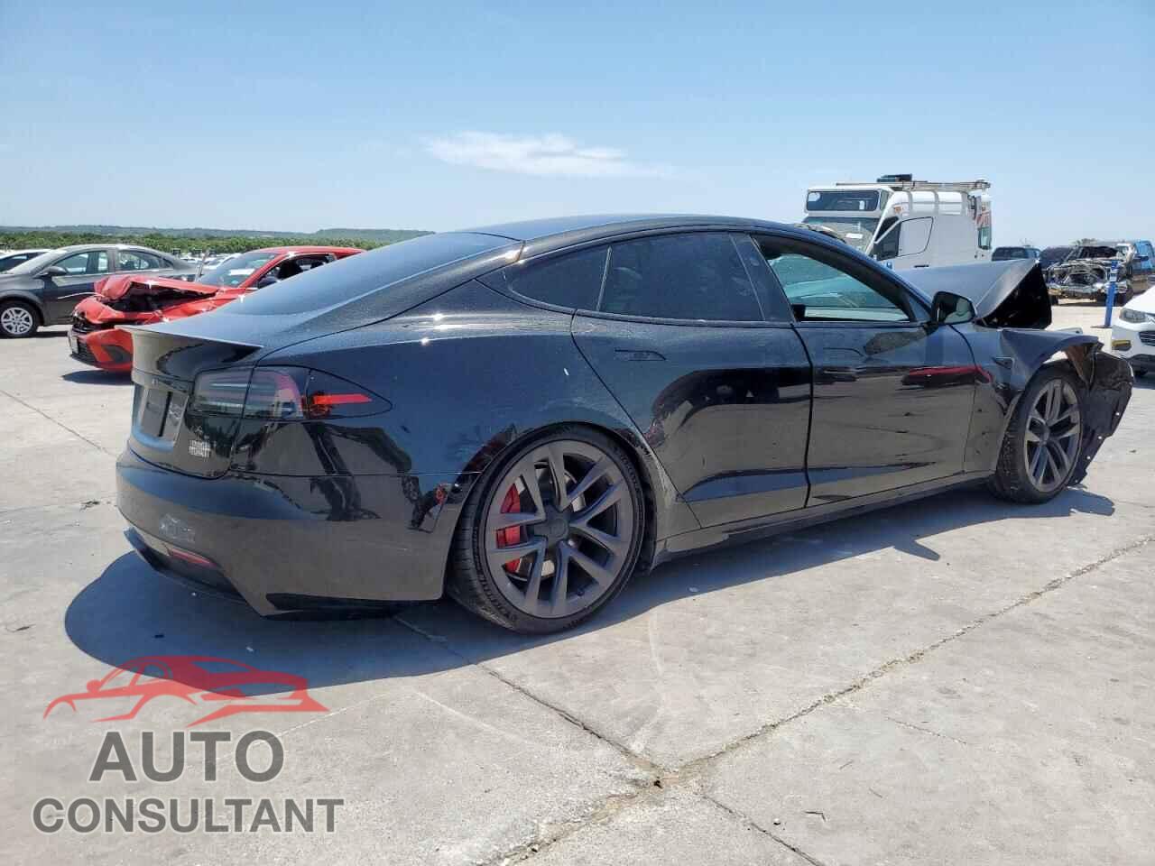 TESLA MODEL S 2023 - 5YJSA1E62PF519913