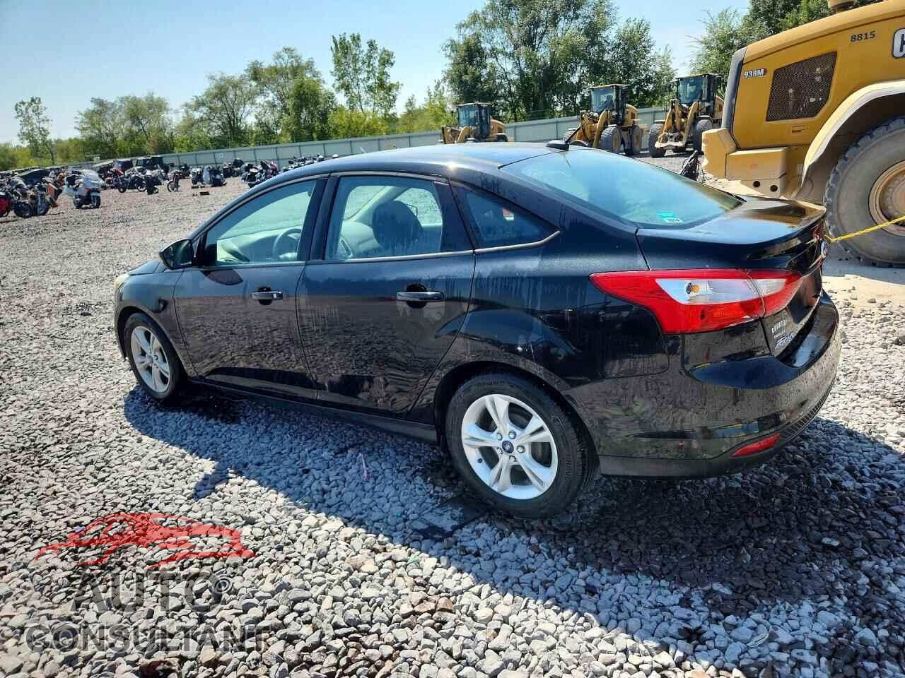 FORD FOCUS 2014 - 1FADP3F29EL417734