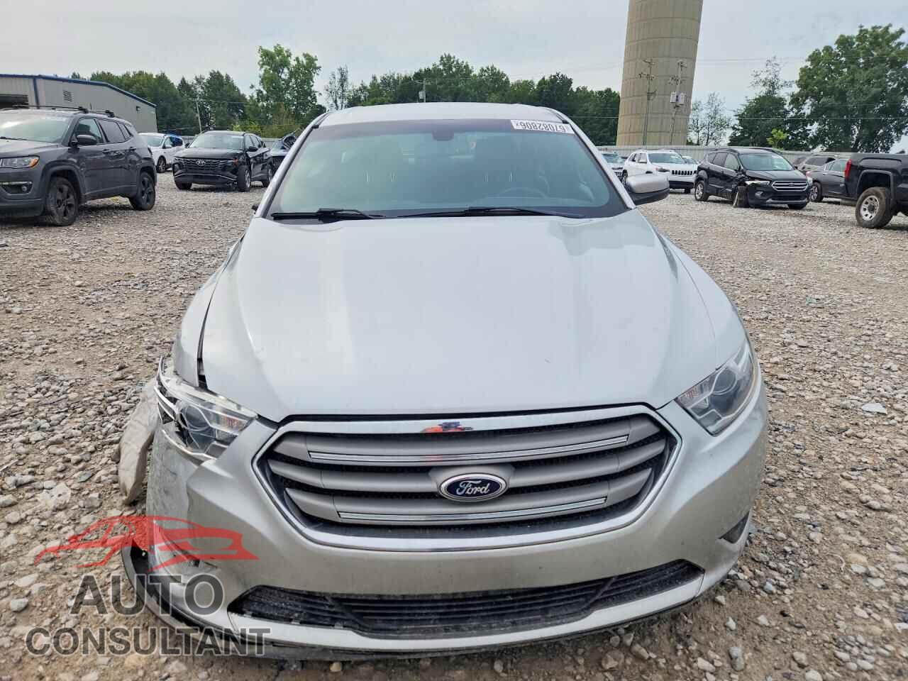 FORD TAURUS 2014 - 1FAHP2E84EG177843