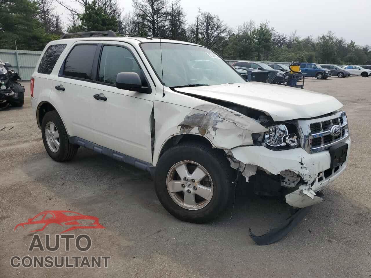 FORD ESCAPE 2011 - 1FMCU9D73BKC58657
