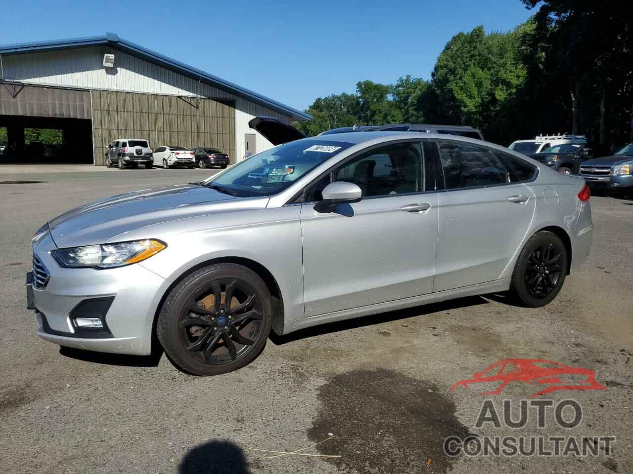 FORD FUSION 2019 - 3FA6P0HDXKR173191