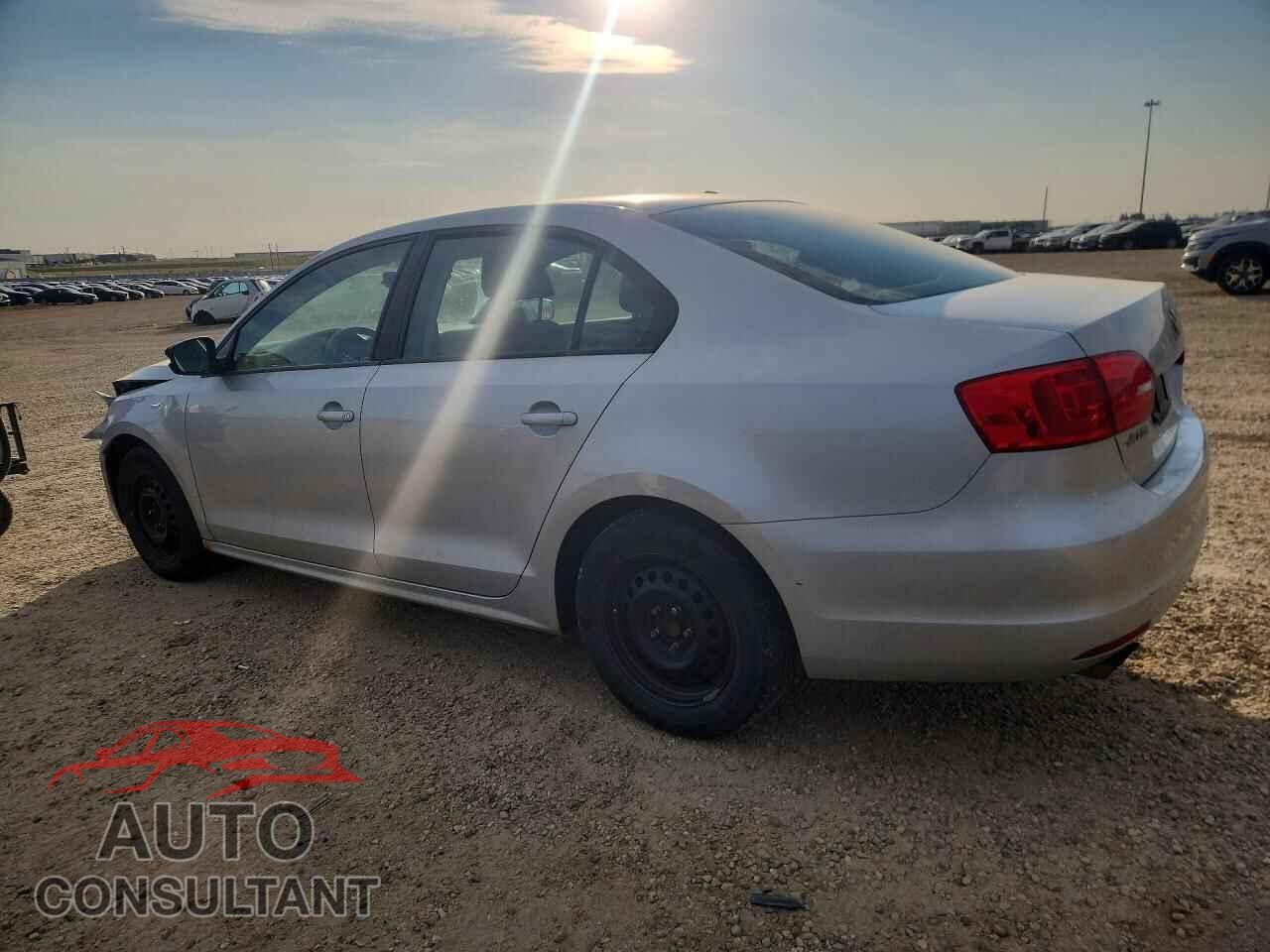 VOLKSWAGEN JETTA 2013 - 3VW2K7AJXDM447888