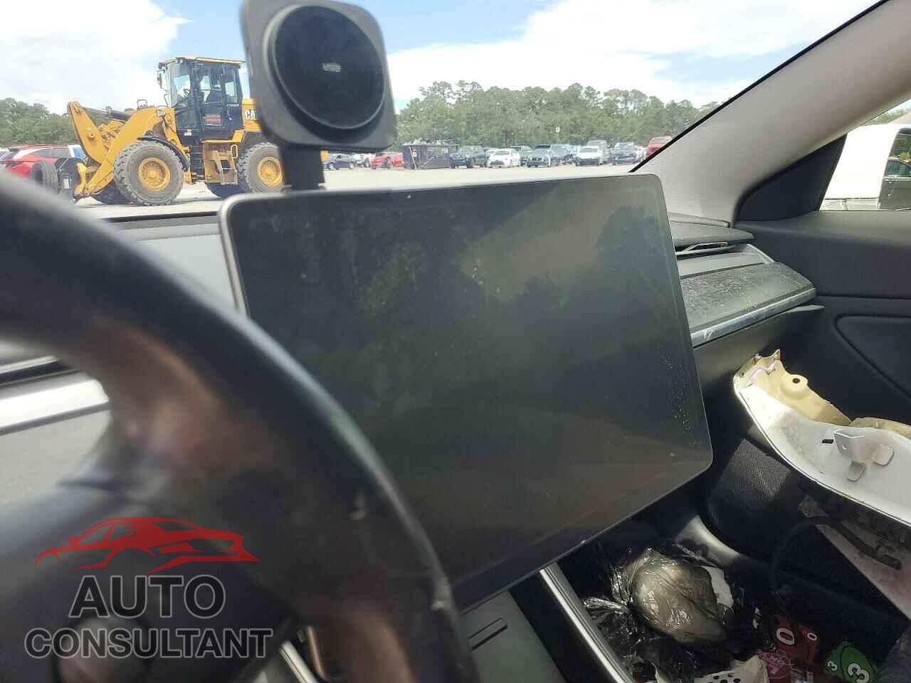 TESLA MODEL 3 2018 - 5YJ3E1EB4JF117792