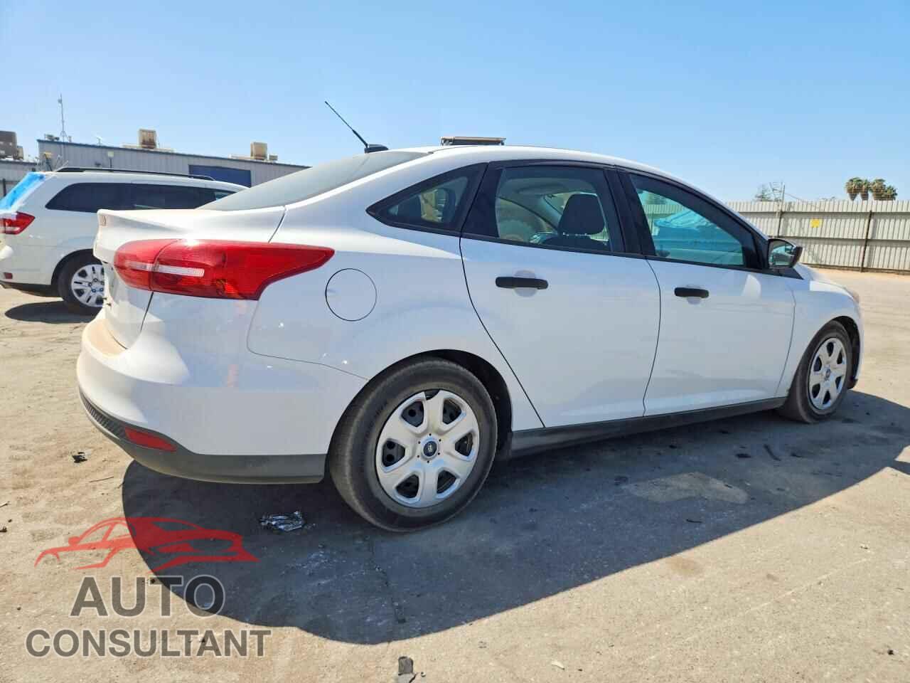 FORD FOCUS 2016 - 1FADP3E26GL216099
