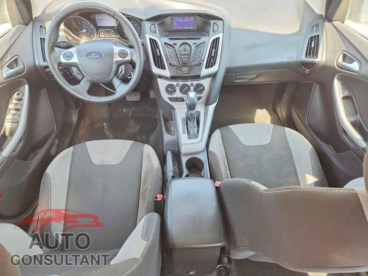 FORD FOCUS 2012 - 1FAHP3F22CL465221