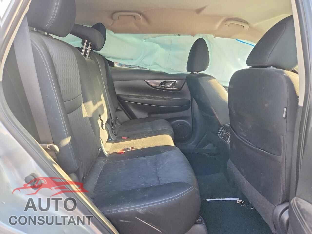 NISSAN ROGUE 2018 - KNMAT2MT3JP584530