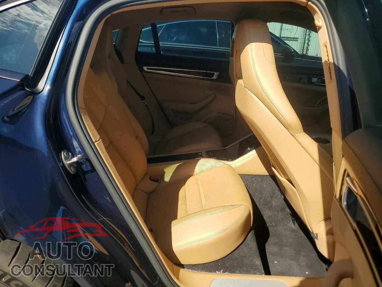 PORSCHE PANAMERA 2018 - WP0AA2A79JL116502