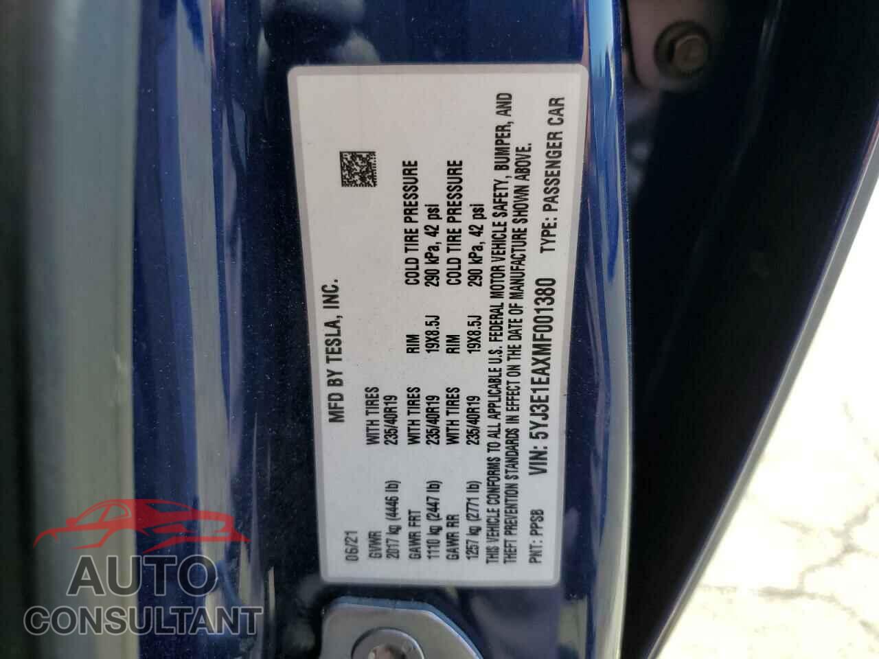 TESLA MODEL 3 2021 - 5YJ3E1EAXMF001380