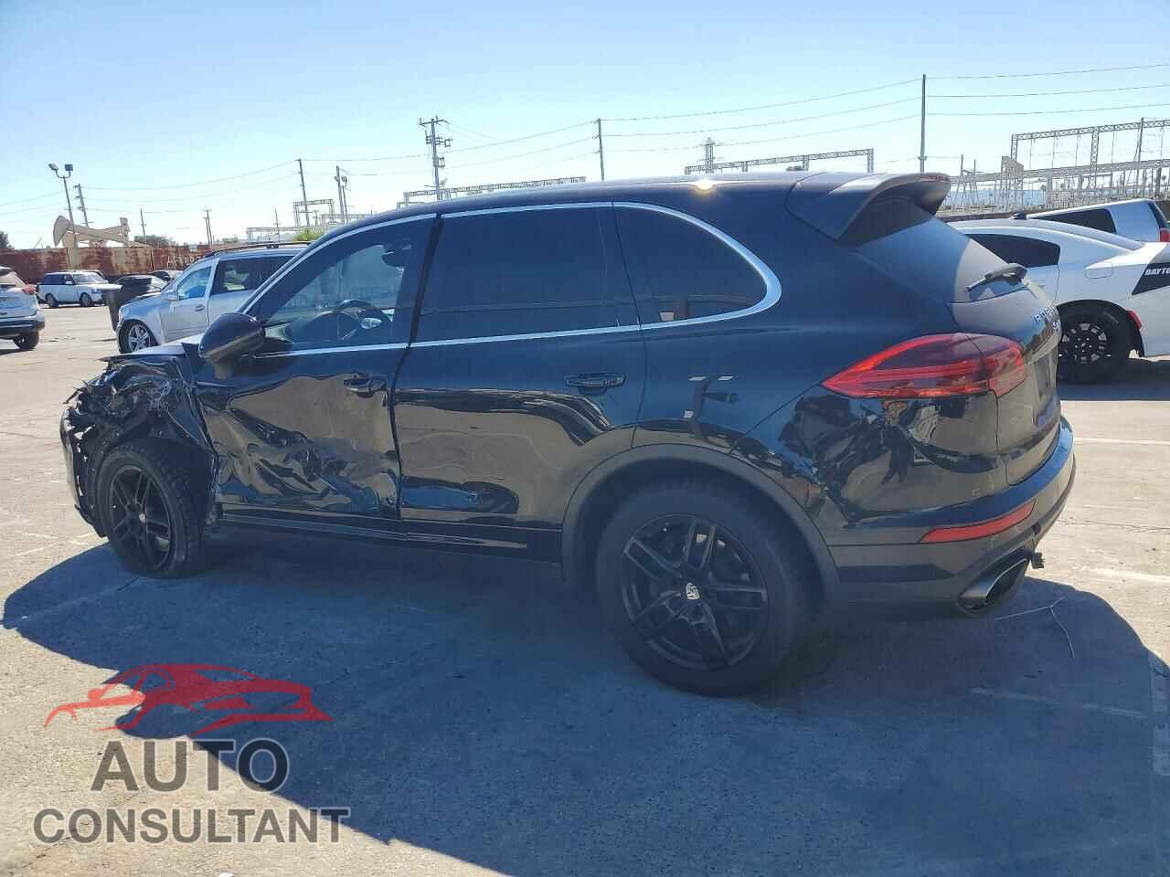 PORSCHE CAYENNE 2016 - WP1AA2A2XGKA14983