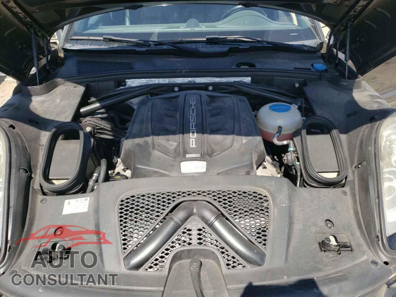 PORSCHE MACAN 2016 - WP1AB2A57GLB49971