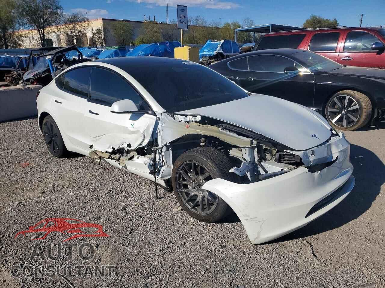 TESLA MODEL 3 2025 - 5YJ3E1EA6SF026483
