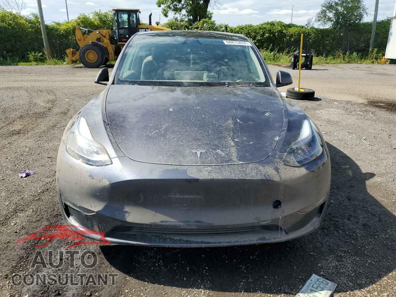 TESLA MODEL Y 2023 - LRWYGDFD3PC938807